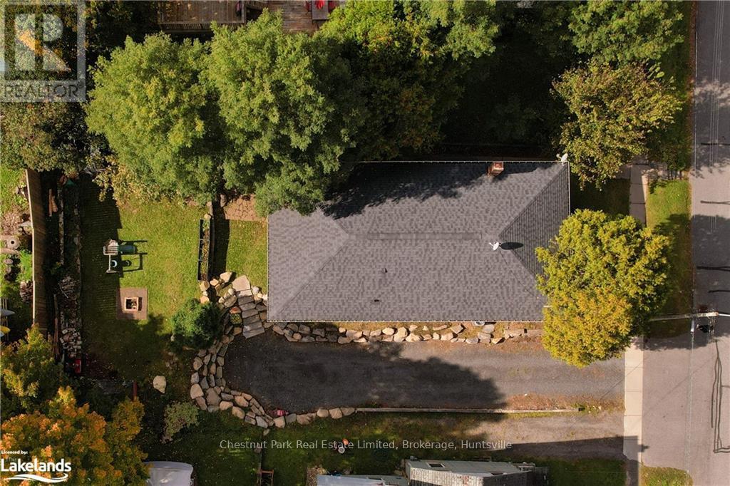 3 Cora Street E, Huntsville, Ontario  P1H 1T5 - Photo 37 - X10437119