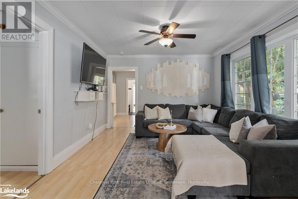 3 Cora Street E, Huntsville, Ontario  P1H 1T5 - Photo 9 - X10437119