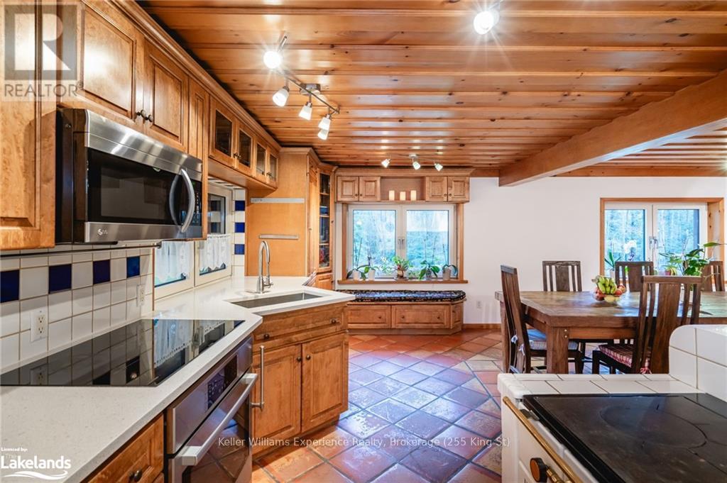 3224 Line 7 N, Oro-Medonte, Ontario  L0L 2E0 - Photo 8 - S10898261