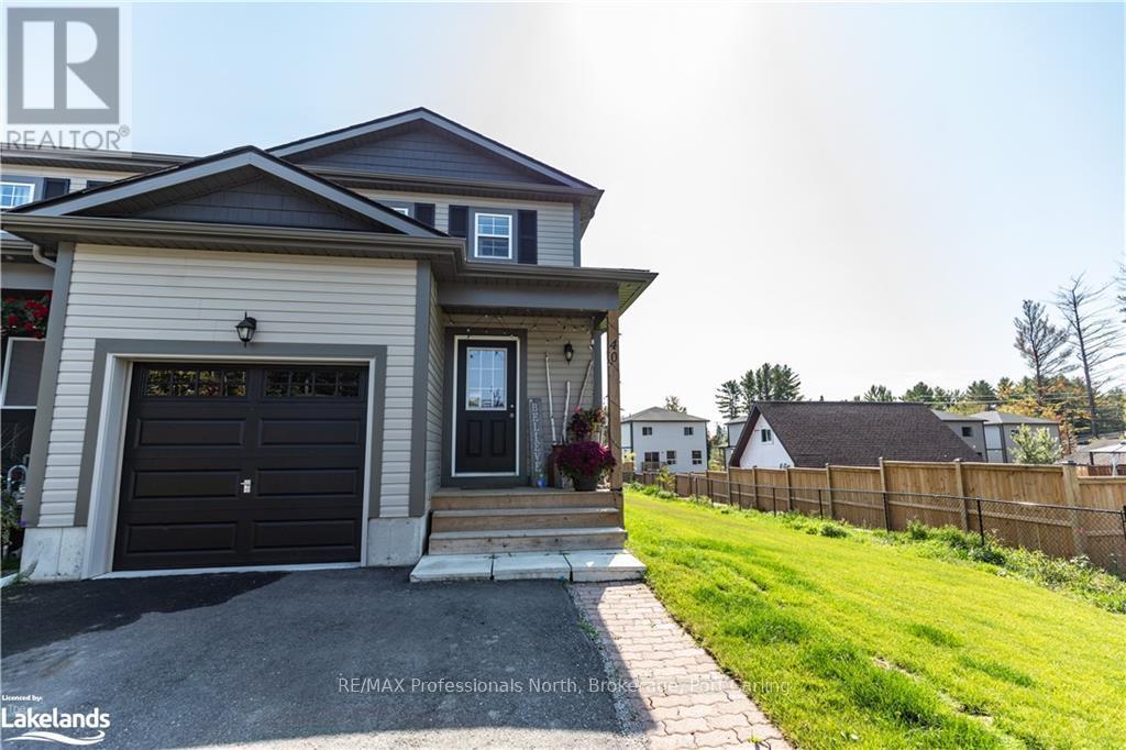 40 NICOLE PARK COURT, bracebridge (macaulay), Ontario