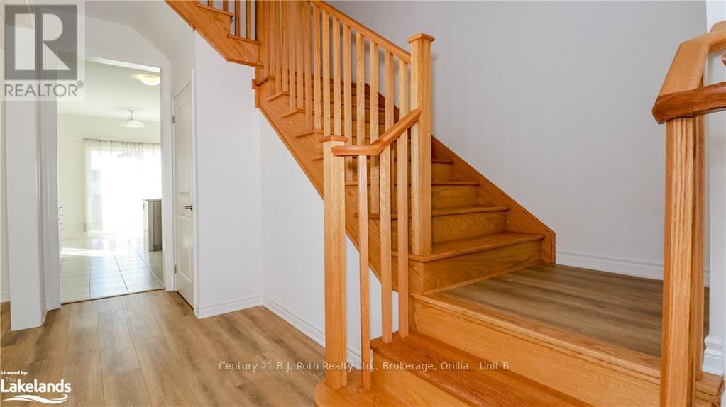 243 Mckenzie Drive, Clearview, Ontario  L0M 1S0 - Photo 15 - S10439688