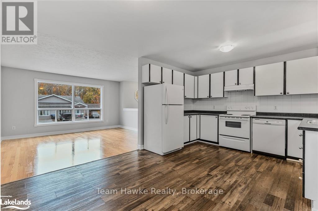 807 Birchwood Drive, Midland, Ontario  L4R 4Y3 - Photo 9 - S10439995