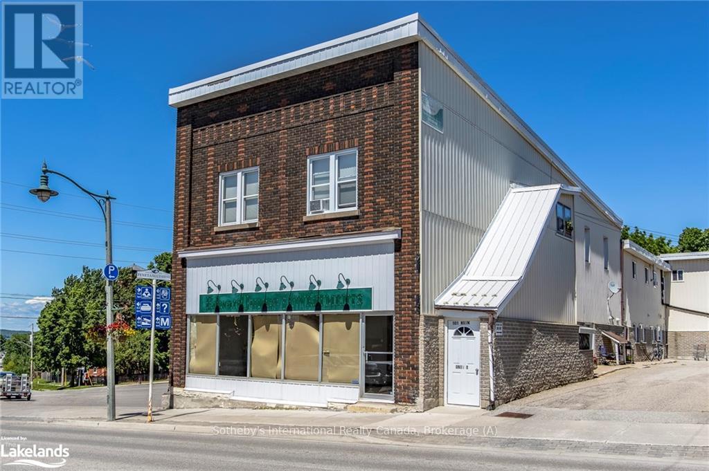 101 Main Street, Penetanguishene, Ontario  L9M 1S9 - Photo 1 - S10894563