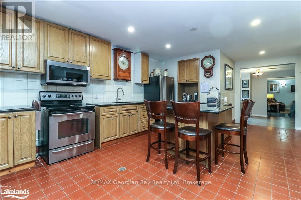 392 William Street, Tay (Victoria Harbour), Ontario  L0K 2A0 - Photo 14 - S10896160