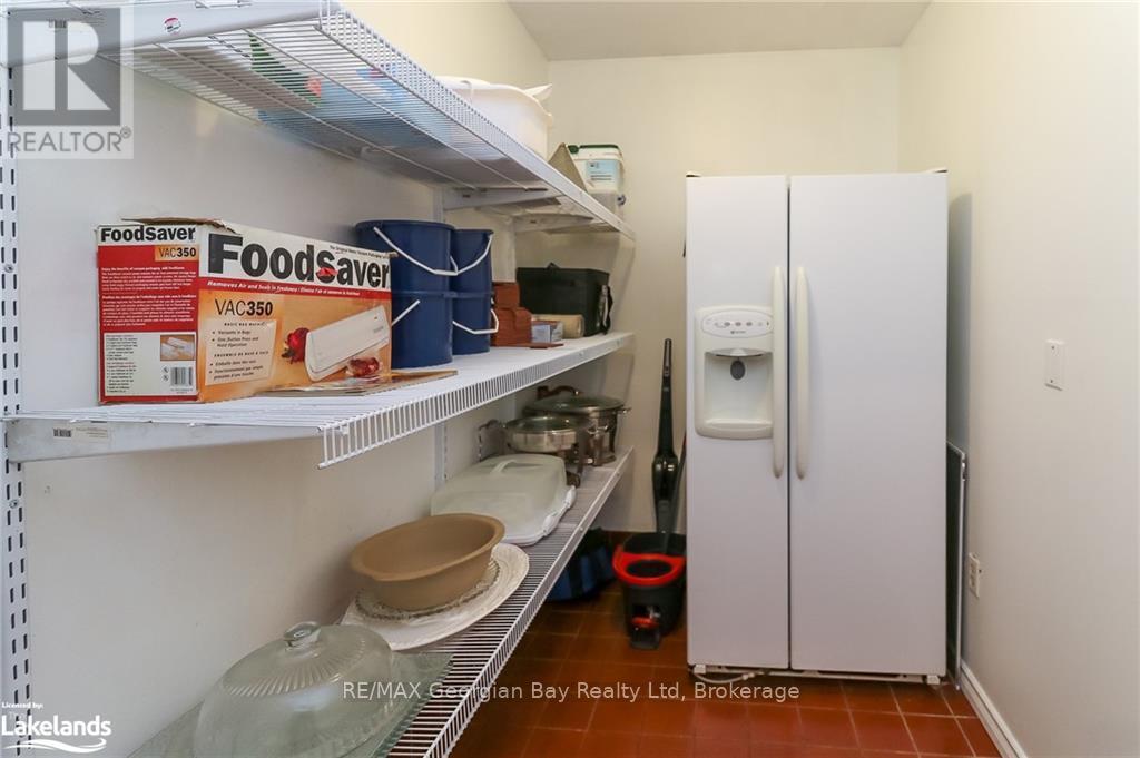 392 William Street, Tay (Victoria Harbour), Ontario  L0K 2A0 - Photo 18 - S10896160