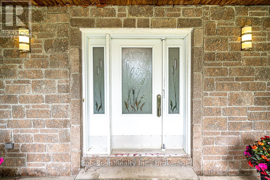 2059 Upper Big Chute Road, Severn, Ontario  L0K 1E0 - Photo 10 - S10438494