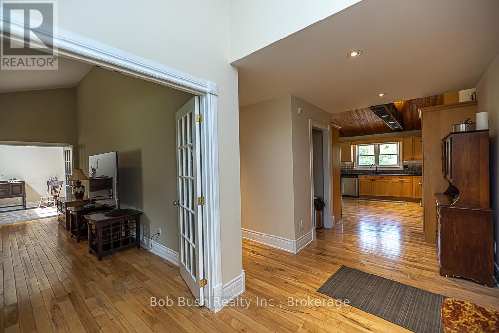 2059 Upper Big Chute Road, Severn, Ontario  L0K 1E0 - Photo 20 - S10438499