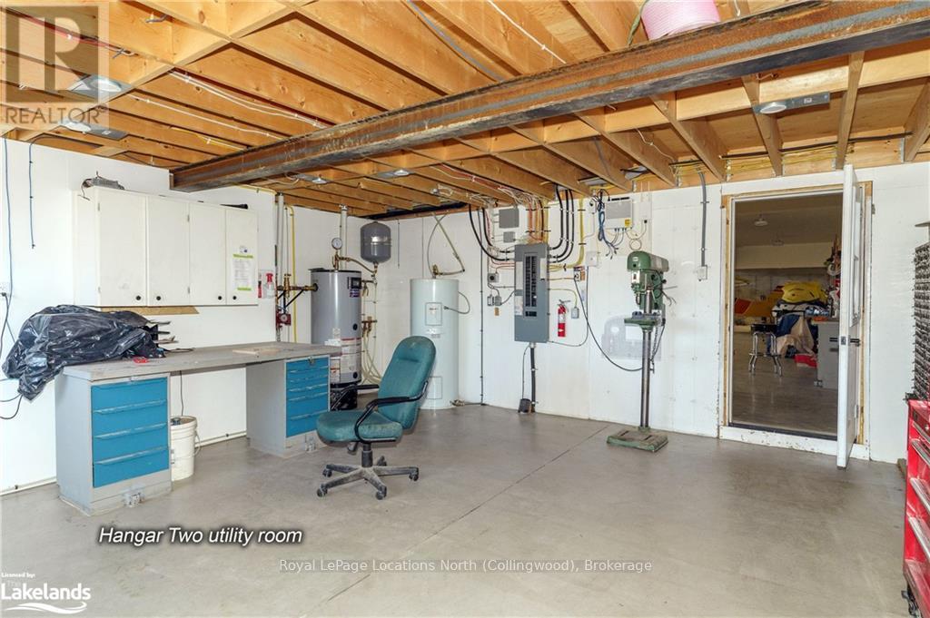 3841 Muskoka Road 118 W, Muskoka Lakes (Medora), Ontario  P0B 1J0 - Photo 19 - X10436251