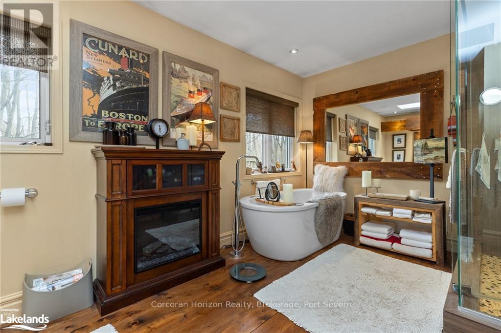 2517 Honey Harbour Road, Georgian Bay, Ontario  L0K 1S0 - Photo 16 - X10438937