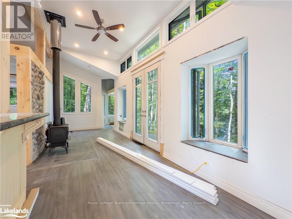 16 Long & Winding Road, Seguin, Ontario  P2A 2W8 - Photo 12 - X10439004