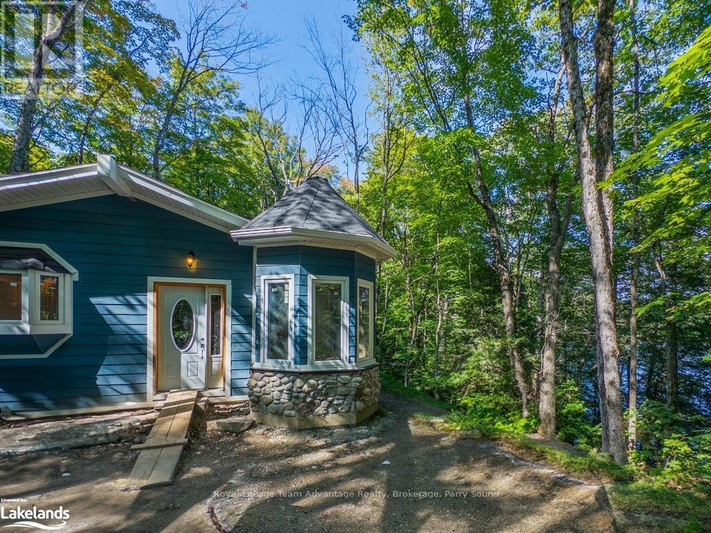 16 Long & Winding Road, Seguin, Ontario  P2A 2W8 - Photo 8 - X10439004