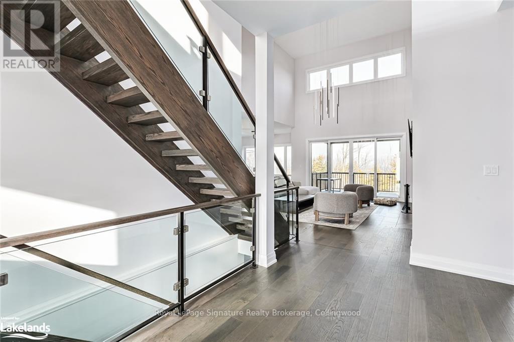 107 Sladden Court, Blue Mountains, Ontario  N0H 2P0 - Photo 5 - X10439071