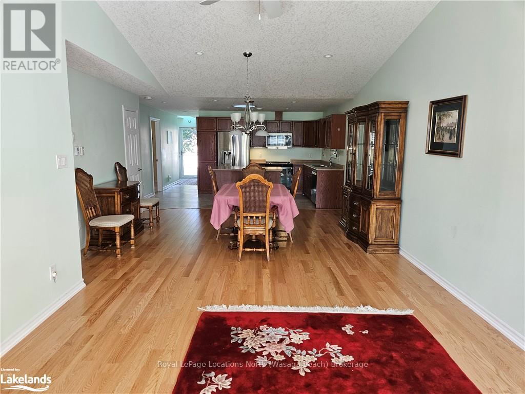 144 Meadow Lane, Wasaga Beach, Ontario  L9Z 0A4 - Photo 16 - S10438504