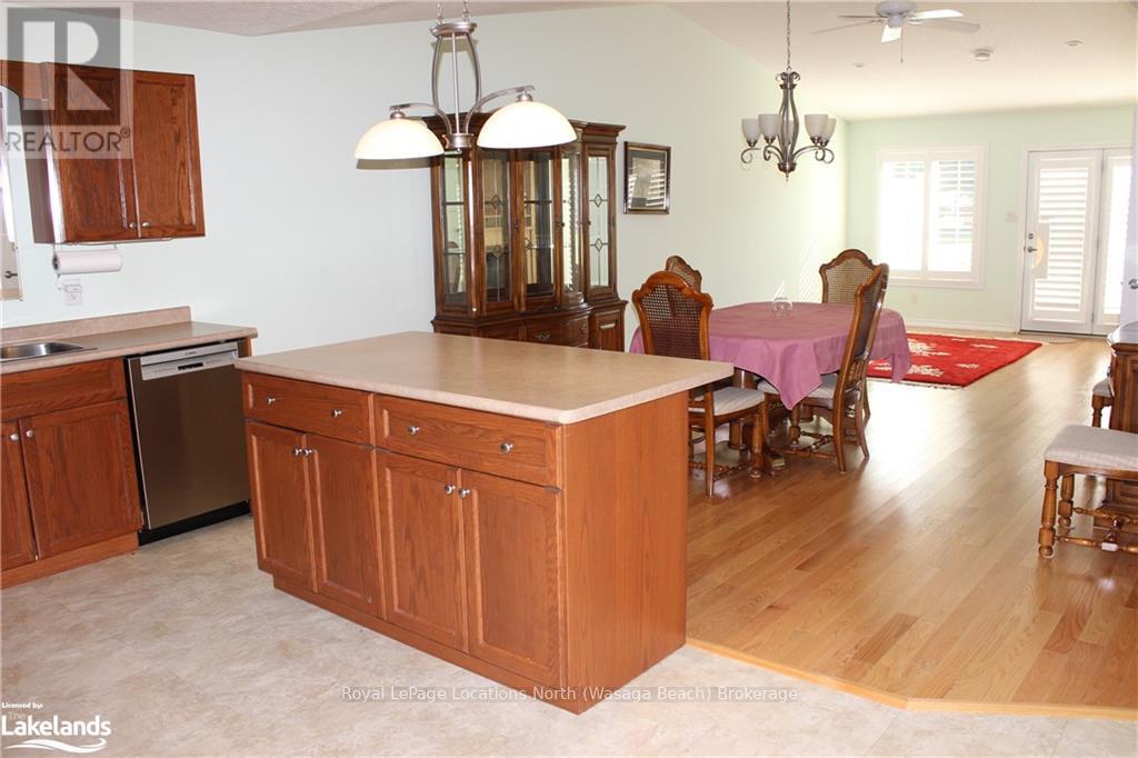 144 Meadow Lane, Wasaga Beach, Ontario  L9Z 0A4 - Photo 5 - S10438504