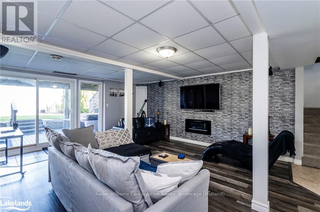 144 Grandview Road, Tay, Ontario  L0K 1R0 - Photo 11 - S10438987