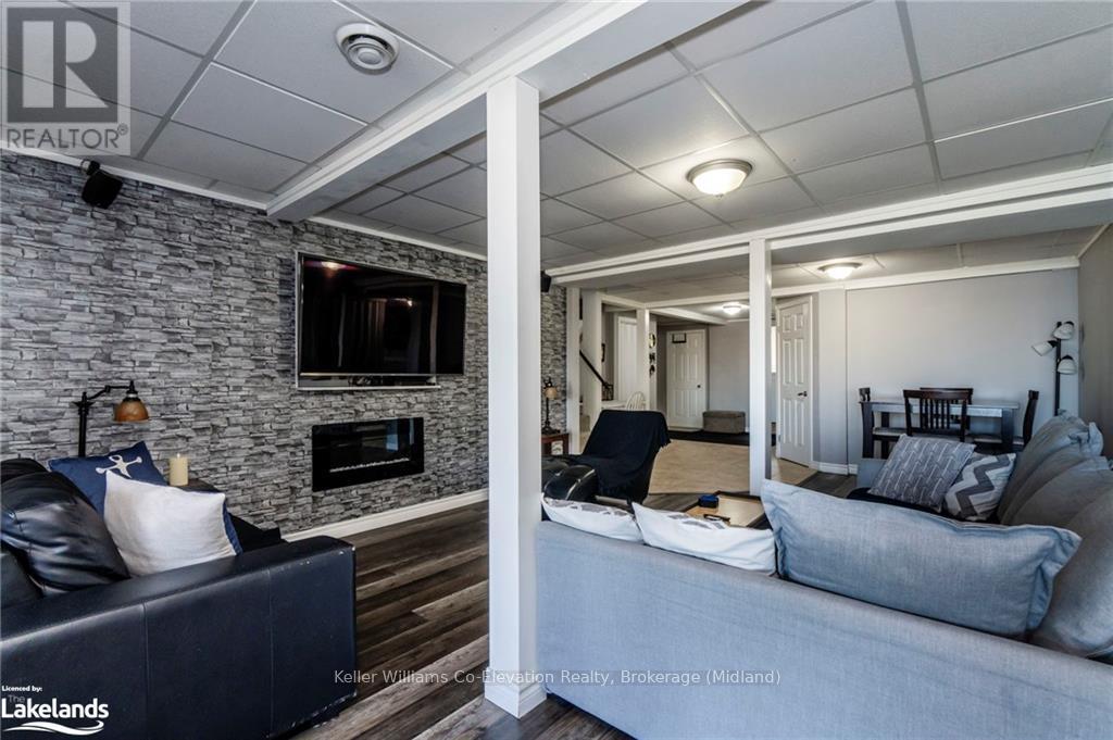 144 Grandview Road, Tay, Ontario  L0K 1R0 - Photo 13 - S10438987