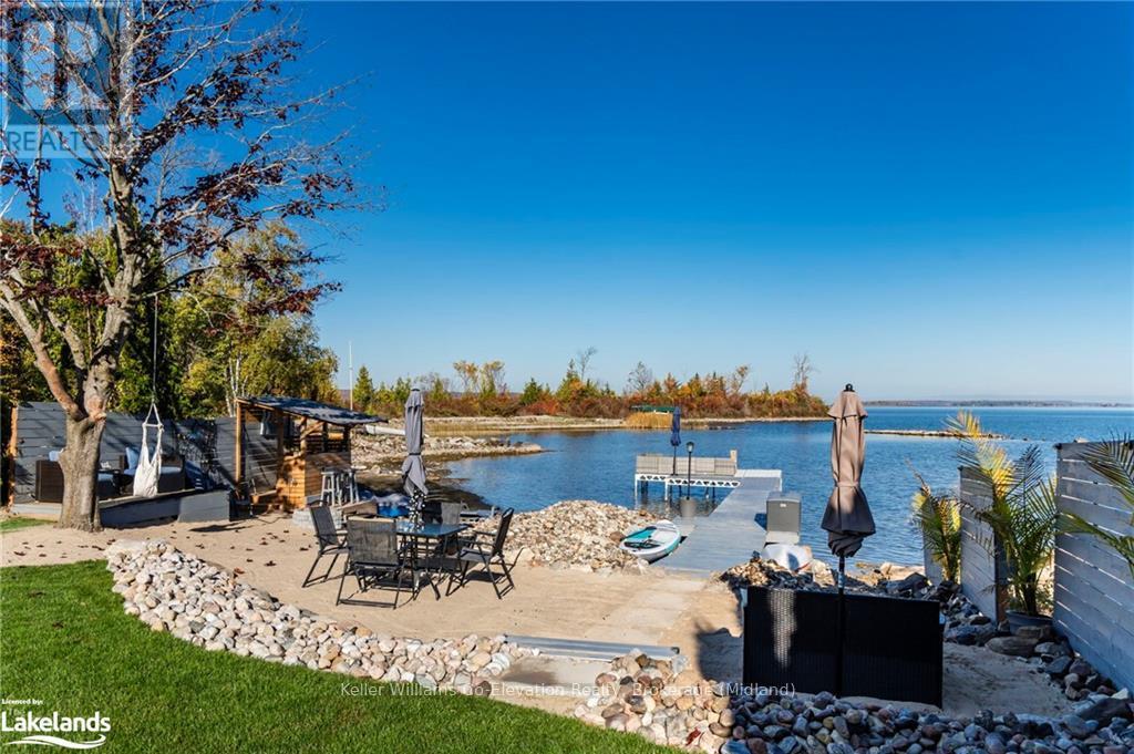 144 Grandview Road, Tay, Ontario  L0K 1R0 - Photo 2 - S10438987