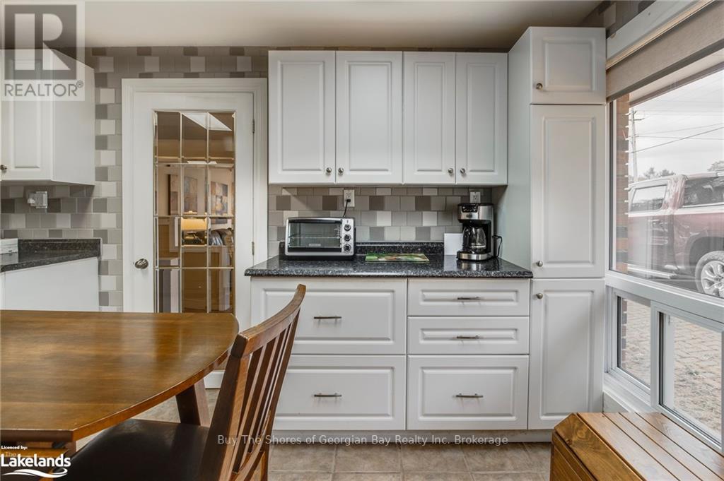 2512 Honey Harbour Road, Georgian Bay, Ontario  P0E 1E0 - Photo 19 - X10436828