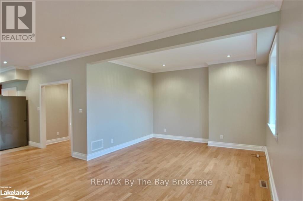 243 River Road East, Wasaga Beach, Ontario  L9Z 2L1 - Photo 21 - S10898051