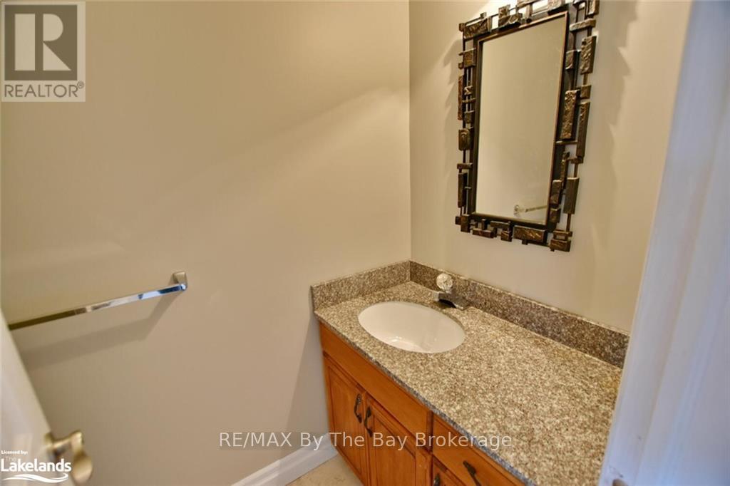 243 River Road East, Wasaga Beach, Ontario  L9Z 2L1 - Photo 23 - S10898051