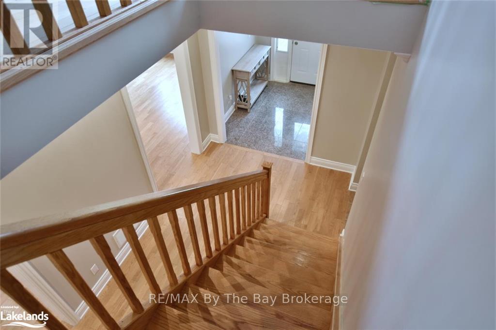 243 River Road East, Wasaga Beach, Ontario  L9Z 2L1 - Photo 25 - S10898051