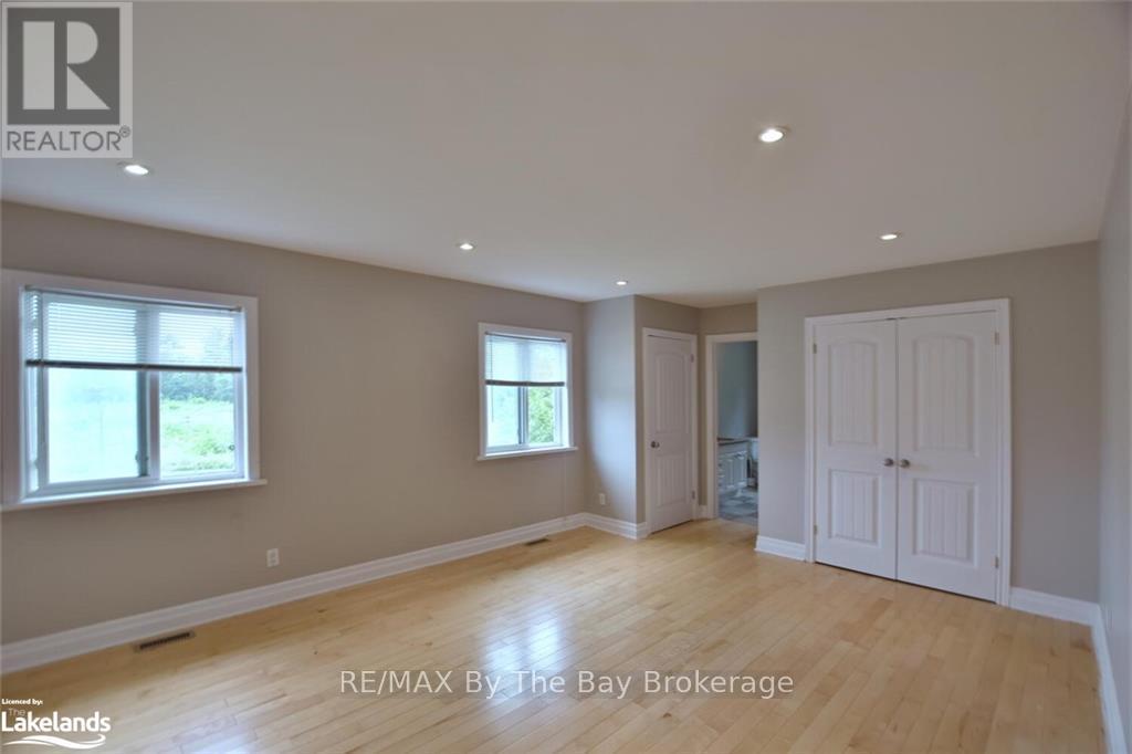 243 River Road East, Wasaga Beach, Ontario  L9Z 2L1 - Photo 27 - S10898051