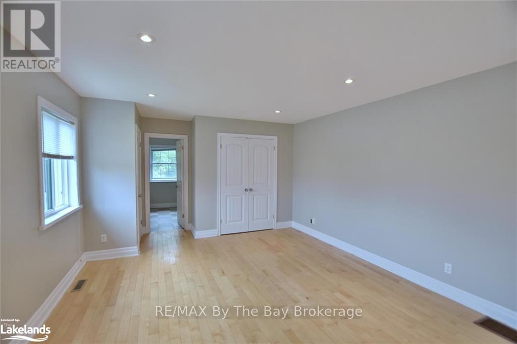 243 River Road East, Wasaga Beach, Ontario  L9Z 2L1 - Photo 29 - S10898051