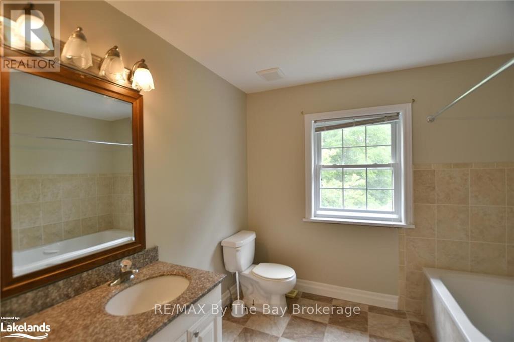 243 River Road East, Wasaga Beach, Ontario  L9Z 2L1 - Photo 30 - S10898051