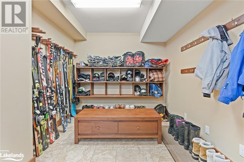 148 Snowbridge Way, Blue Mountains (Blue Mountain Resort Area), Ontario  L9Y 0V1 - Photo 35 - X10439128