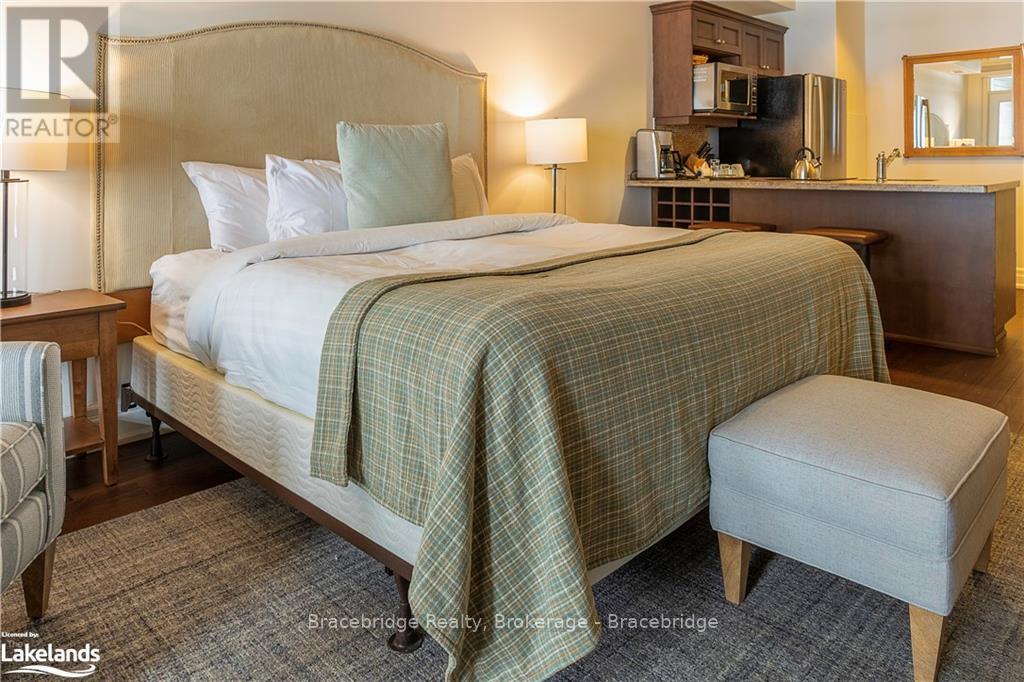 L204-D2 - 1869 Muskoka Road 118 W, Muskoka Lakes (Monck (Muskoka Lakes)), Ontario  P1L 1W8 - Photo 10 - X10439154