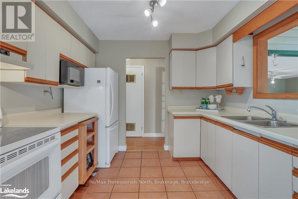 29 Sellens Avenue, Bracebridge, Ontario  P1L 1R3 - Photo 12 - X10439235