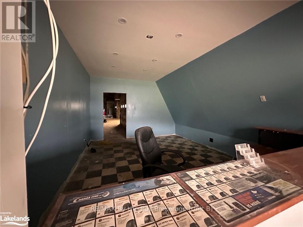 9572 Beachwood Road, Collingwood, Ontario  L9Y 3Z1 - Photo 11 - S10437734