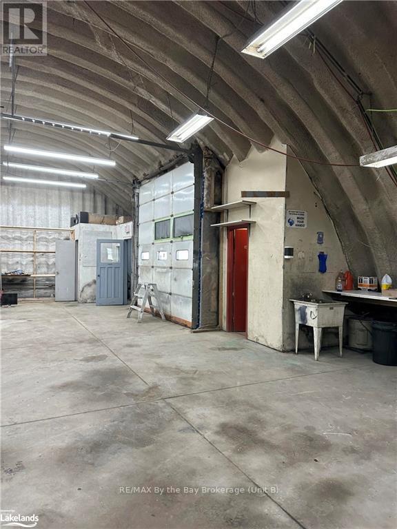 9572 Beachwood Road, Collingwood, Ontario  L9Y 3Z1 - Photo 4 - S10437734