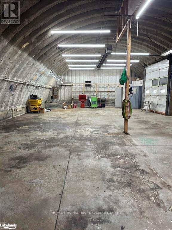 9572 Beachwood Road, Collingwood, Ontario  L9Y 3Z1 - Photo 5 - S10437734