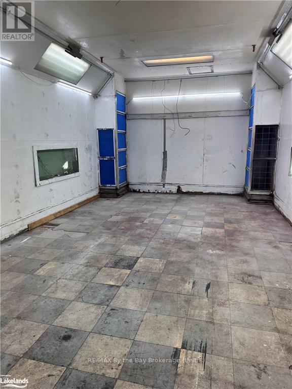 9572 Beachwood Road, Collingwood, Ontario  L9Y 3Z1 - Photo 6 - S10437734