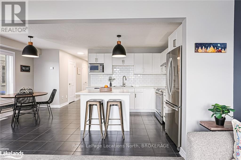 10 Foley Crescent, Collingwood, Ontario  L9Y 3B7 - Photo 5 - S10438488