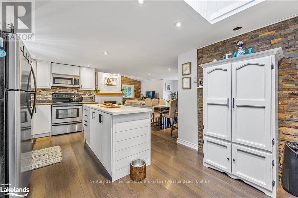 9 Evans Drive, Tiny, Ontario  L0L 2J0 - Photo 8 - S10438998