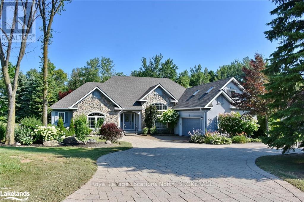 4 LAUREL BOULEVARD, Collingwood, Ontario