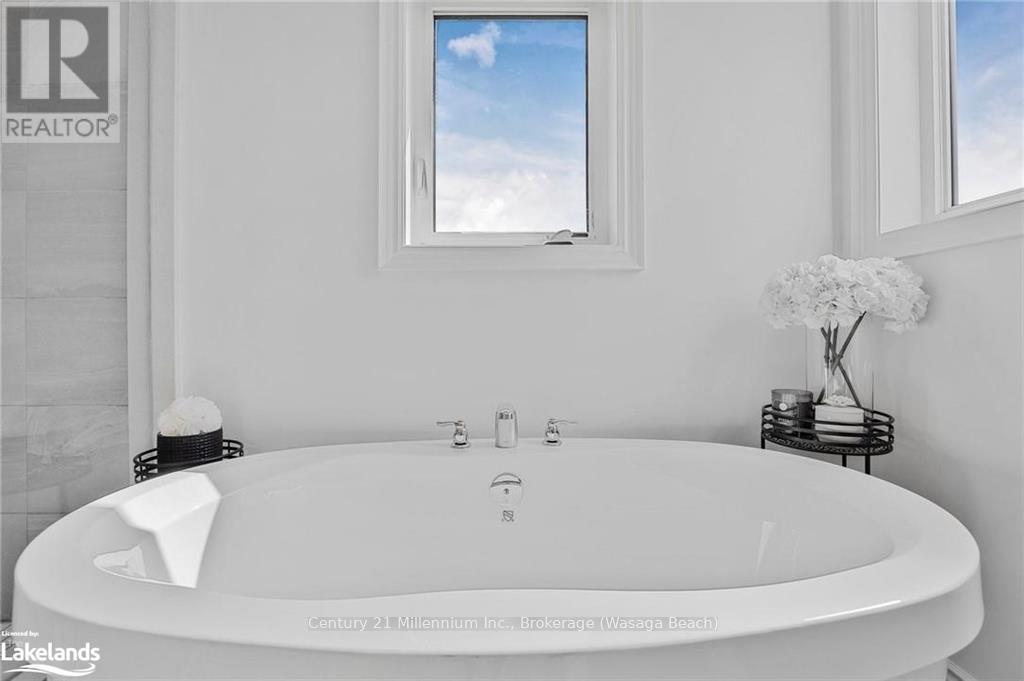 33 Autumn Drive, Wasaga Beach, Ontario  L9Z 0K7 - Photo 24 - S10439946