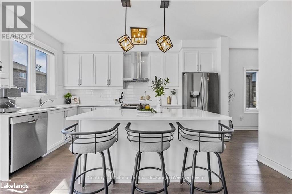 33 Autumn Drive, Wasaga Beach, Ontario  L9Z 0K7 - Photo 8 - S10439946