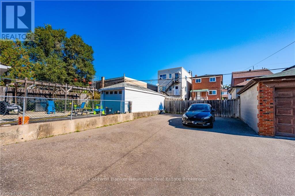 25 Blandford Street, Toronto, Ontario  M6E 3A6 - Photo 27 - C10876214