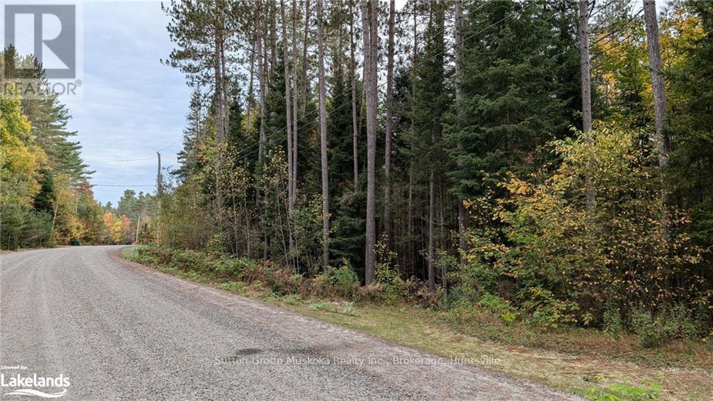 2 Red Pine Trail, Bracebridge (Macaulay), Ontario  P0B 1L0 - Photo 2 - X10438031