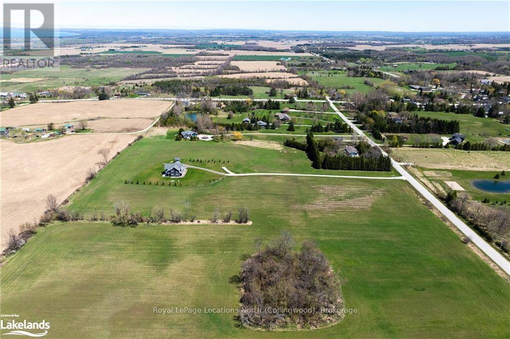 22 Sydenham Trail W, Clearview, Ontario  L0M 1H0 - Photo 6 - S10438529