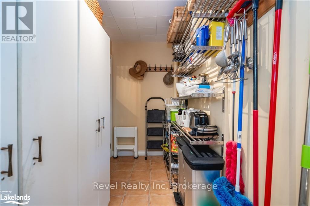 1336 Tiny Beaches Road N, Tiny, Ontario  L9M 0H3 - Photo 19 - S10440345