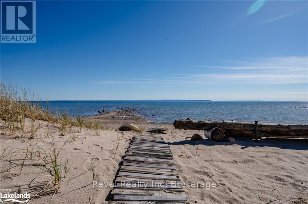1336 Tiny Beaches Road N, Tiny, Ontario  L9M 0H3 - Photo 31 - S10440345