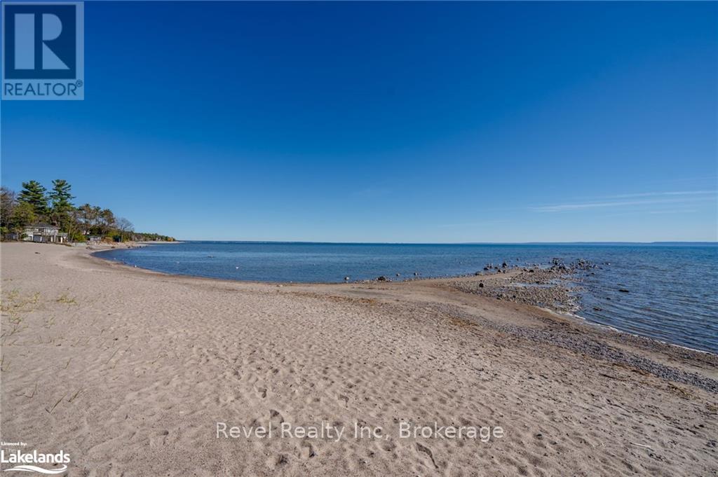 1336 Tiny Beaches Road N, Tiny, Ontario  L9M 0H3 - Photo 4 - S10440345