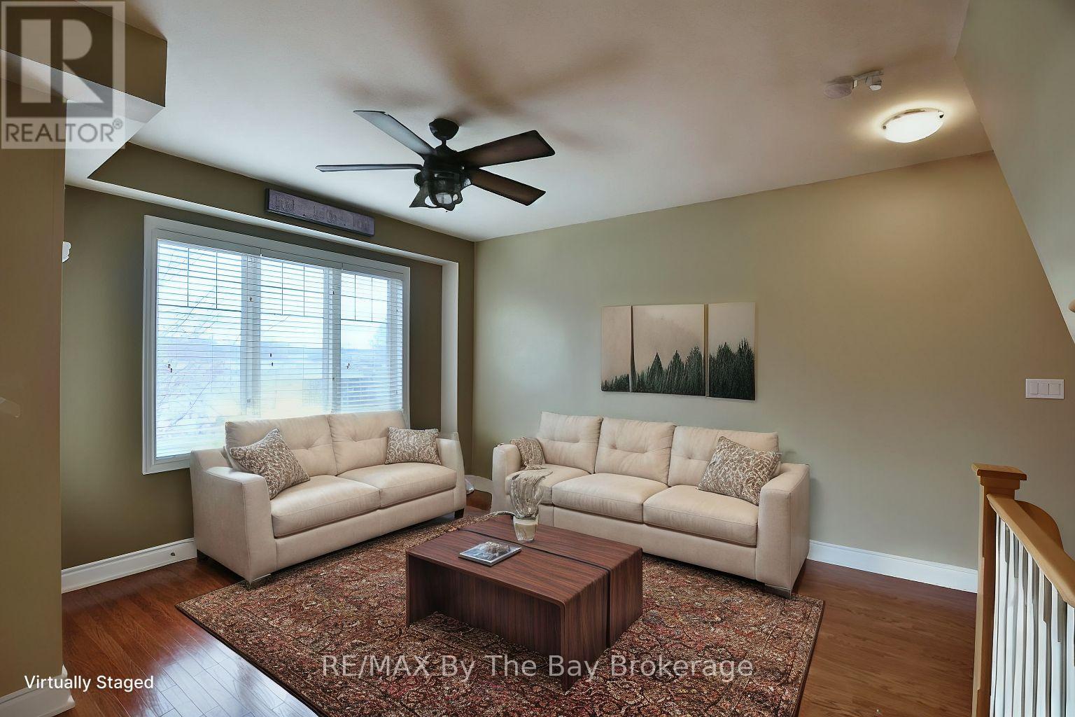 15 Wally Drive, Wasaga Beach, Ontario  L9Z 0E4 - Photo 10 - S10438100