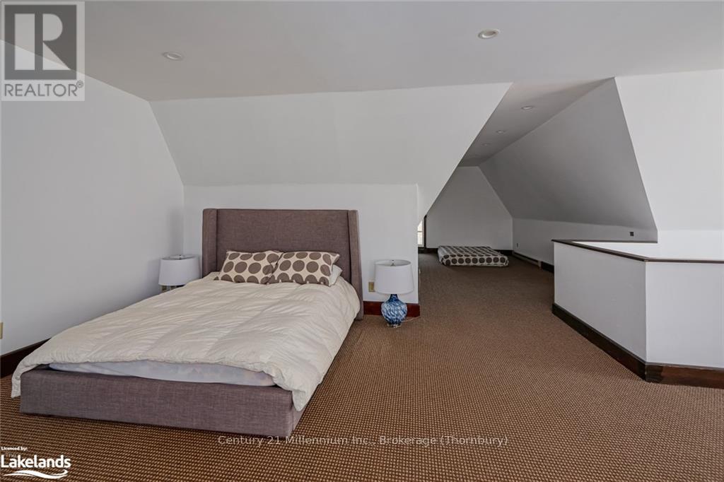 300 - 637 Hurontario Street, Collingwood, Ontario  L9Y 2N6 - Photo 18 - S10438124