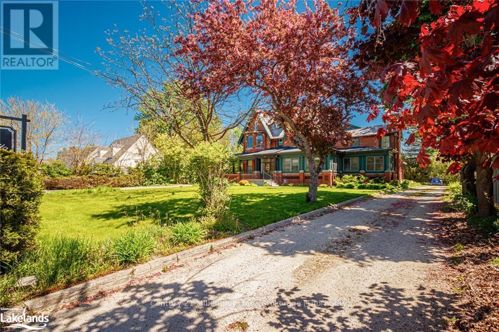 300 - 637 Hurontario Street, Collingwood, Ontario  L9Y 2N6 - Photo 29 - S10438124