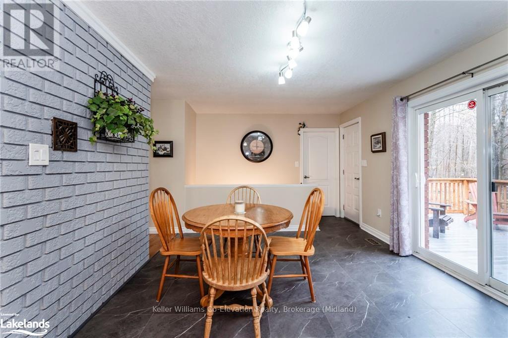 15 Mundy Avenue, Tiny, Ontario  L9M 0B5 - Photo 8 - S10438629